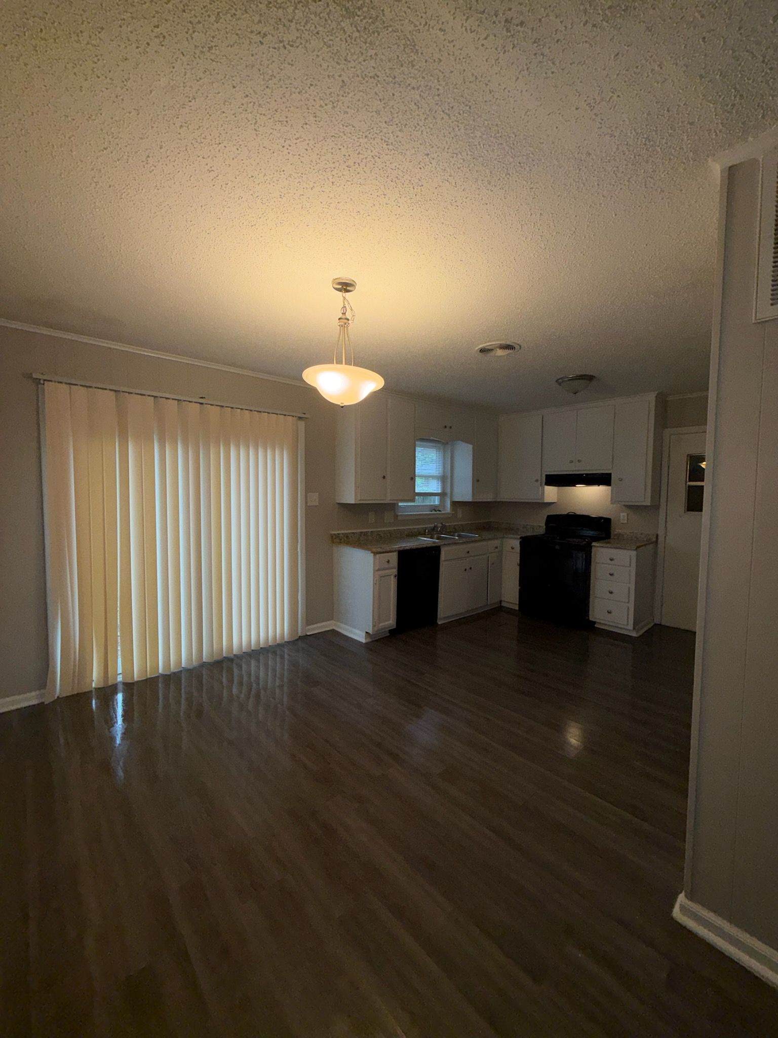 5806 Southwick Dr – photo 3