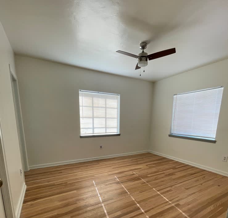 712 North Oregon Street – photo 1