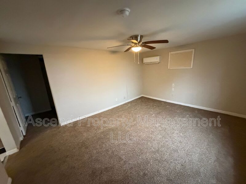 2111 Chamberlain Ave – photo 3