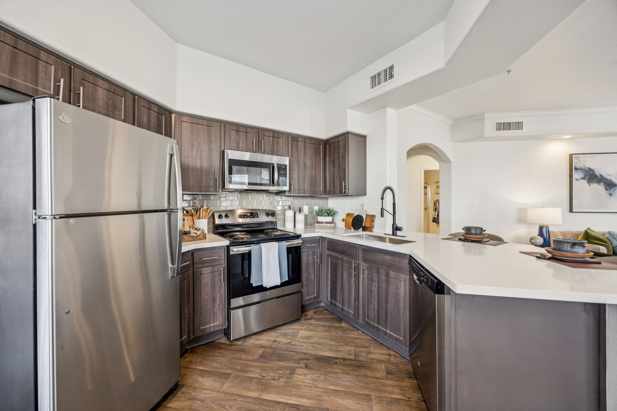 Mcdermott Place – photo 2