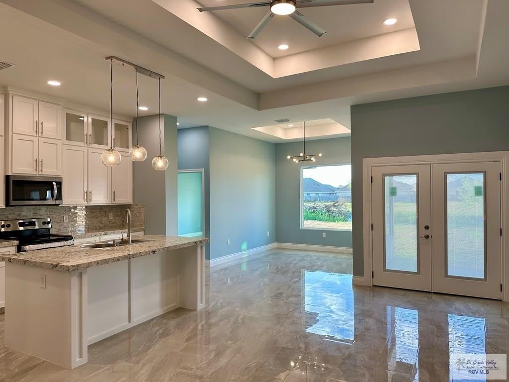 1790 CASTILLO ST. – photo 2