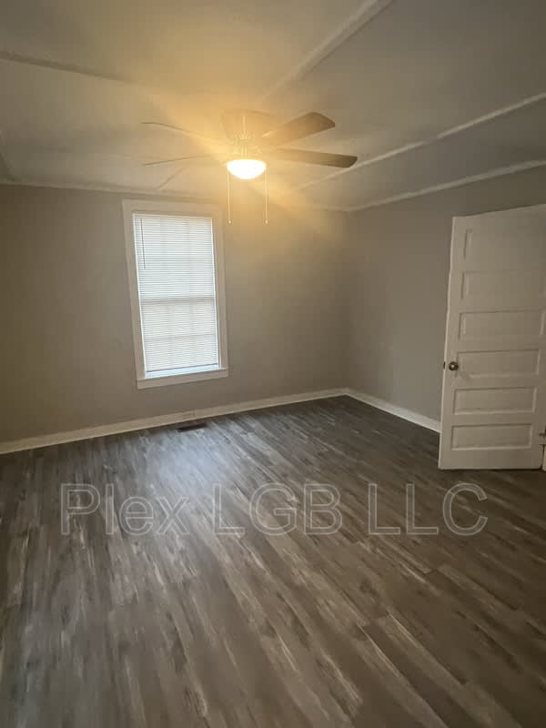 1222 Troup Street – photo 3
