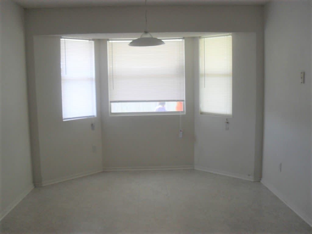 412 Texas St – photo 5