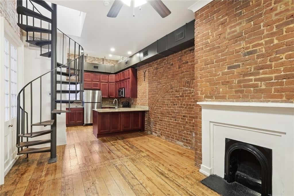 526 Royal Street 4 – photo 4