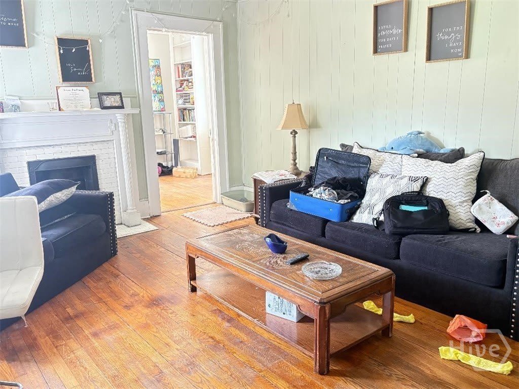 1111 E 35 Street – photo 5