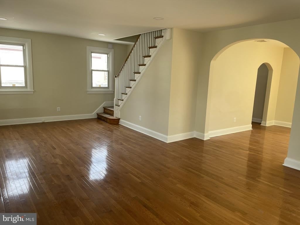 201 SIMPSON Road – photo 2