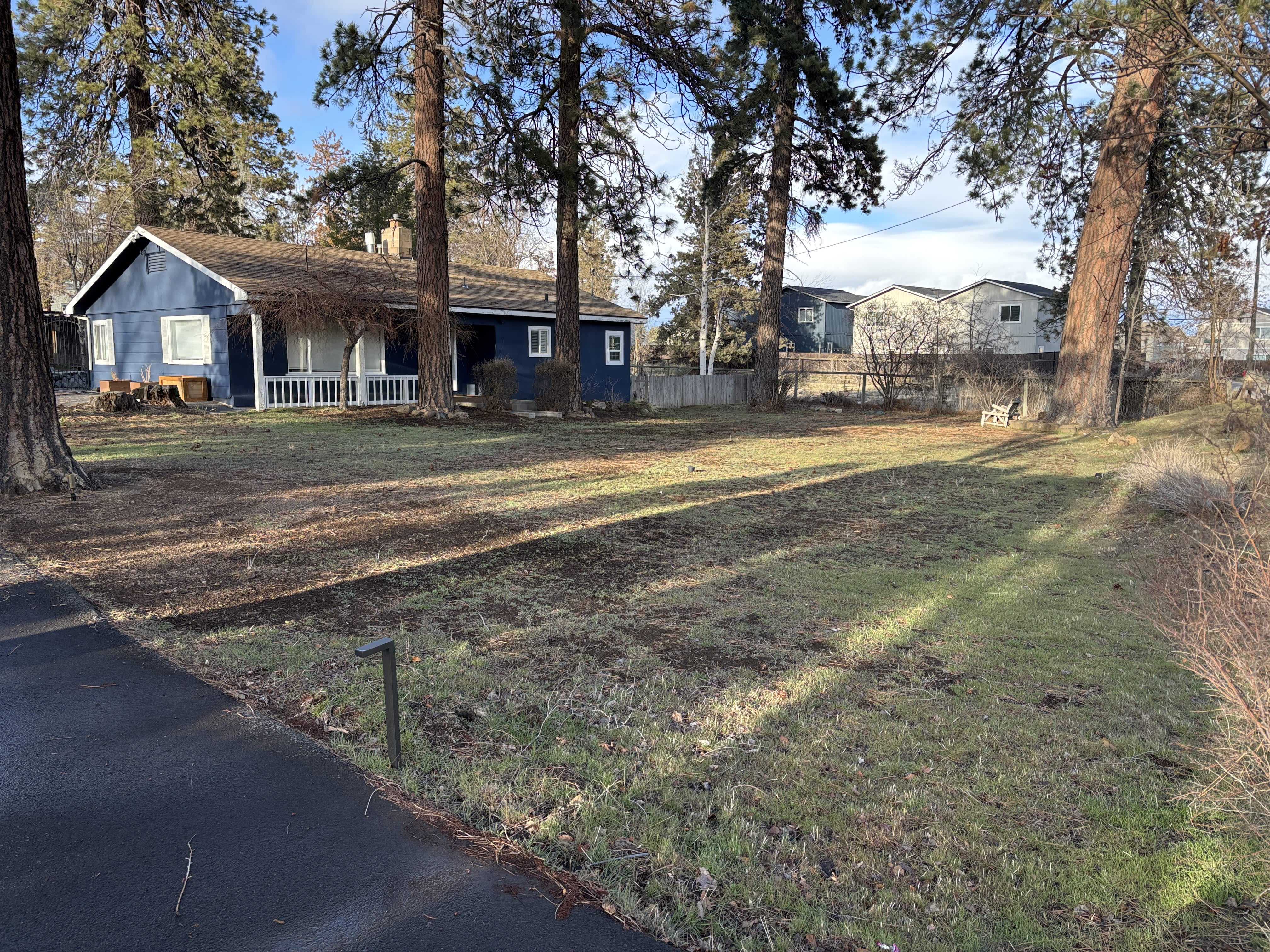 450 Se Reed Market Rd – photo 3