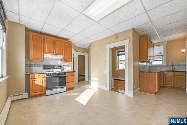 74 Plauderville Avenue – photo 3
