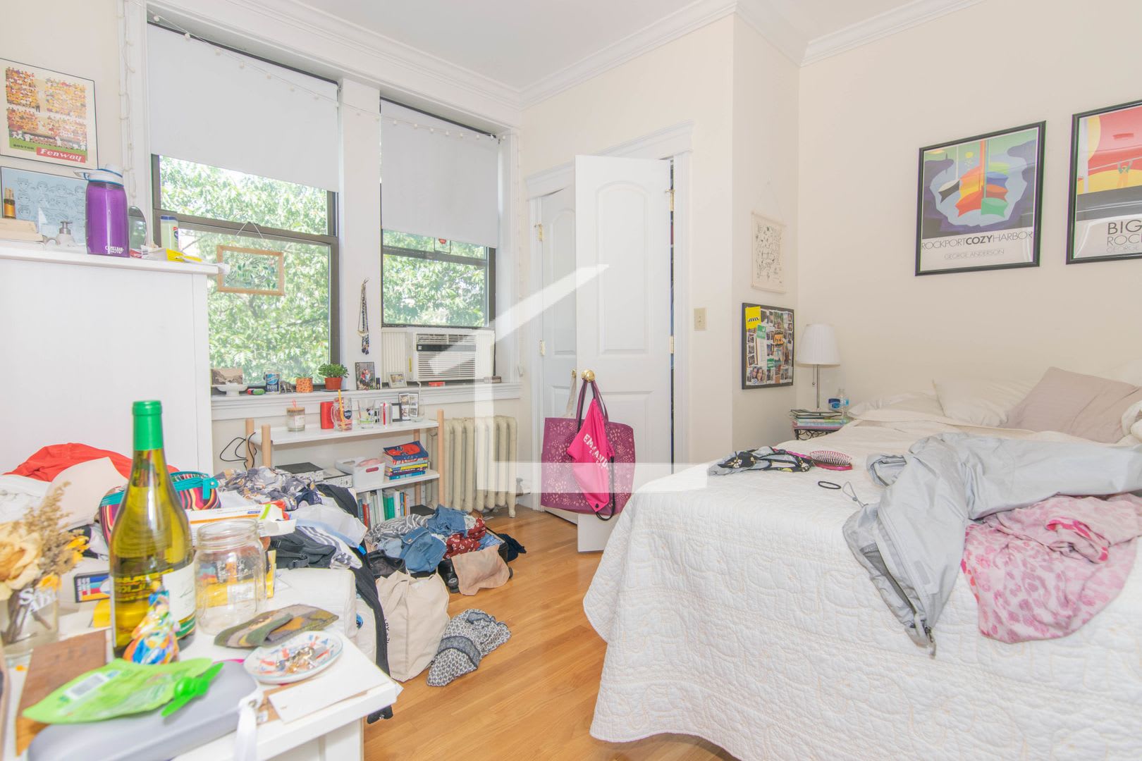 Beautifully Updated 3 Bed Unit Next To The Green Line In Allston – photo 3