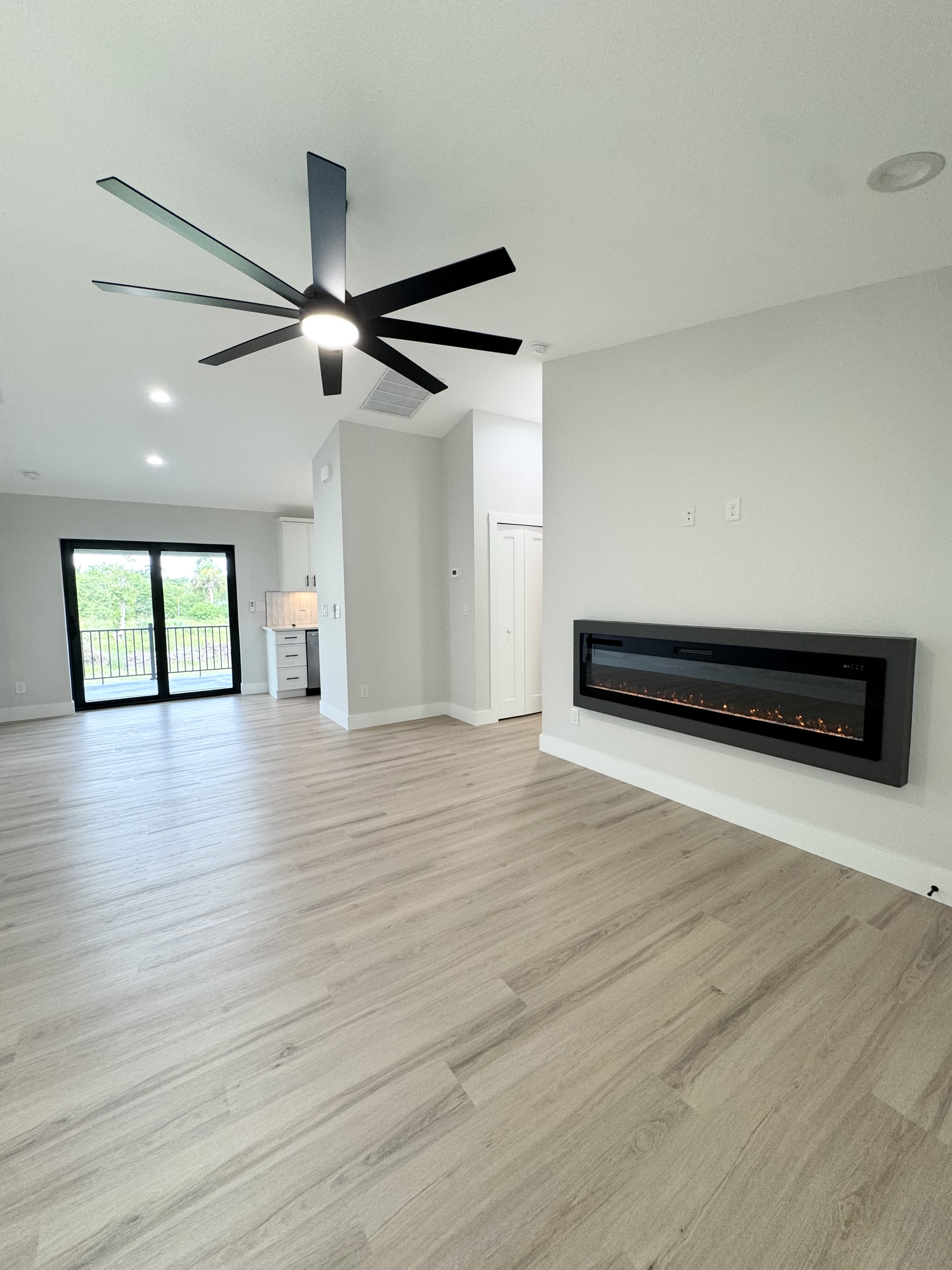 3420 Palm Drive – photo 2