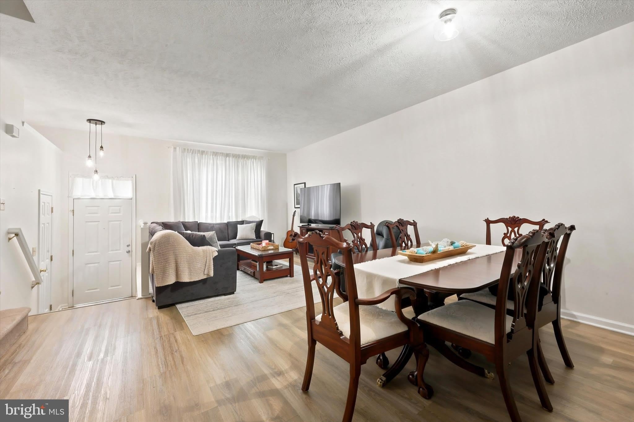 225 CAYMAN Court – photo 4