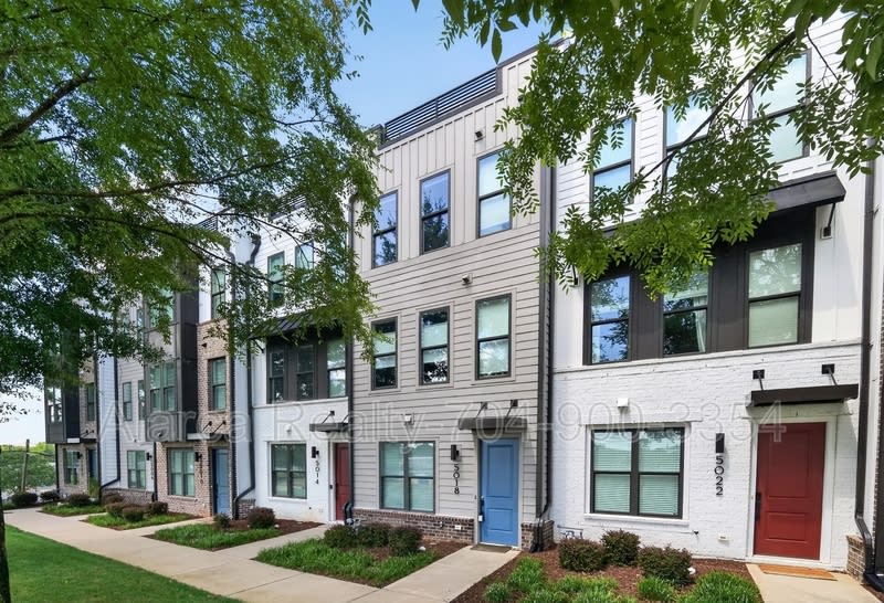 5018 Tiny Ln – photo 1