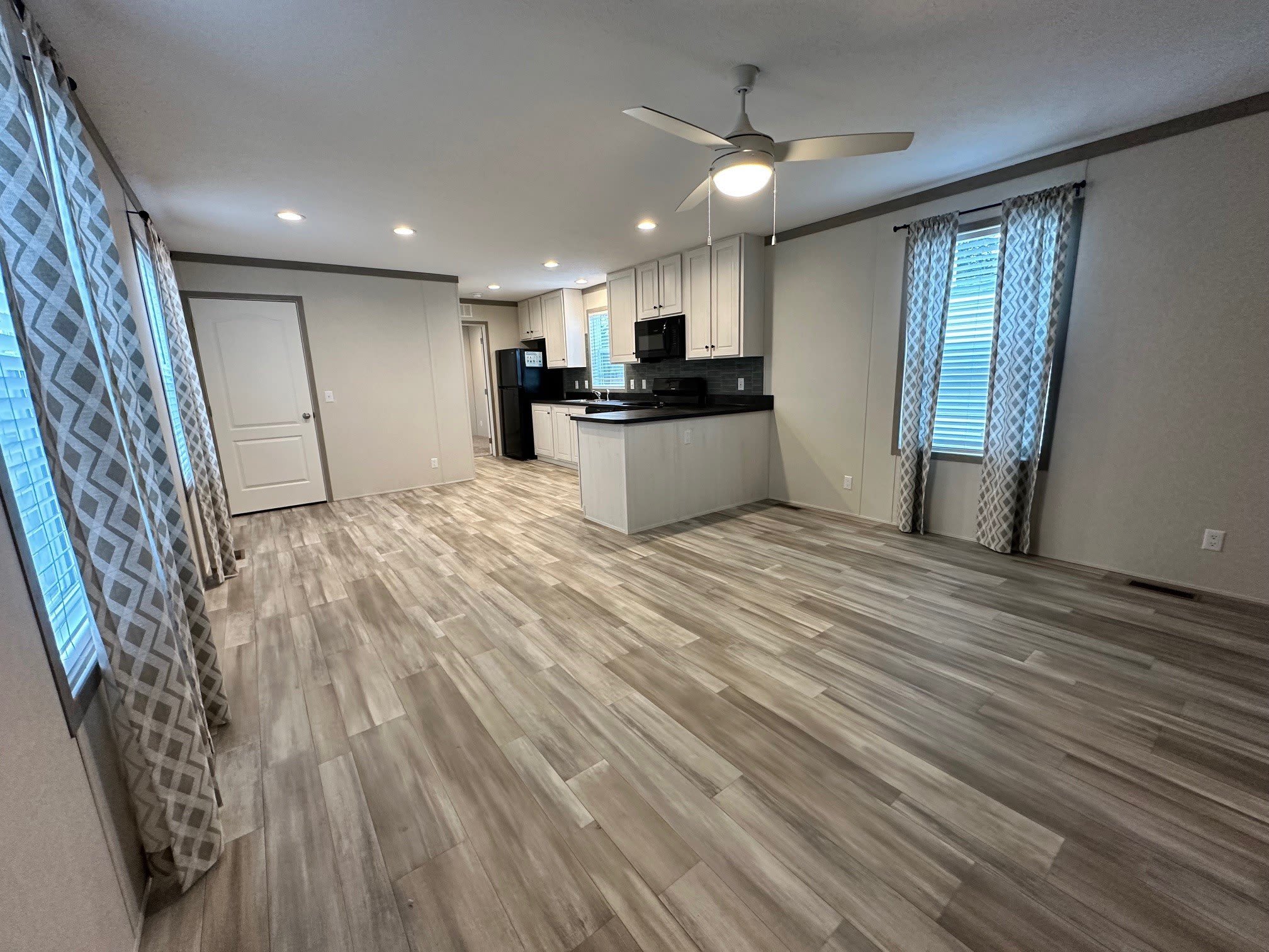 81 Nettie Ave – photo 4