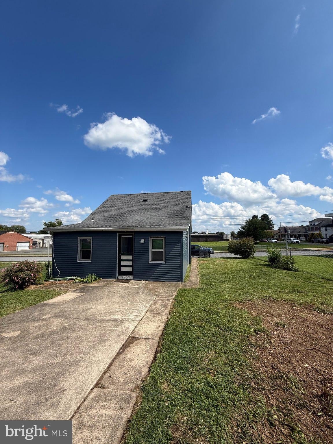 237 S FRANKLIN Street – photo 3