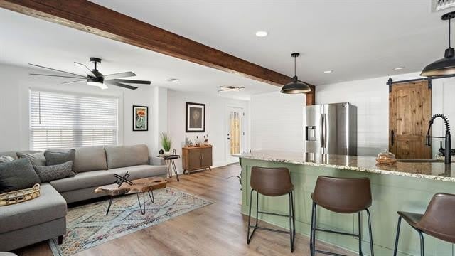 208 S OAK Street – photo 3