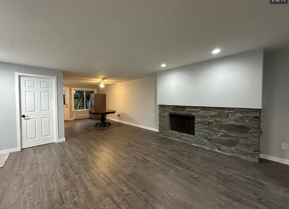 14836 Se 16th St – photo 3