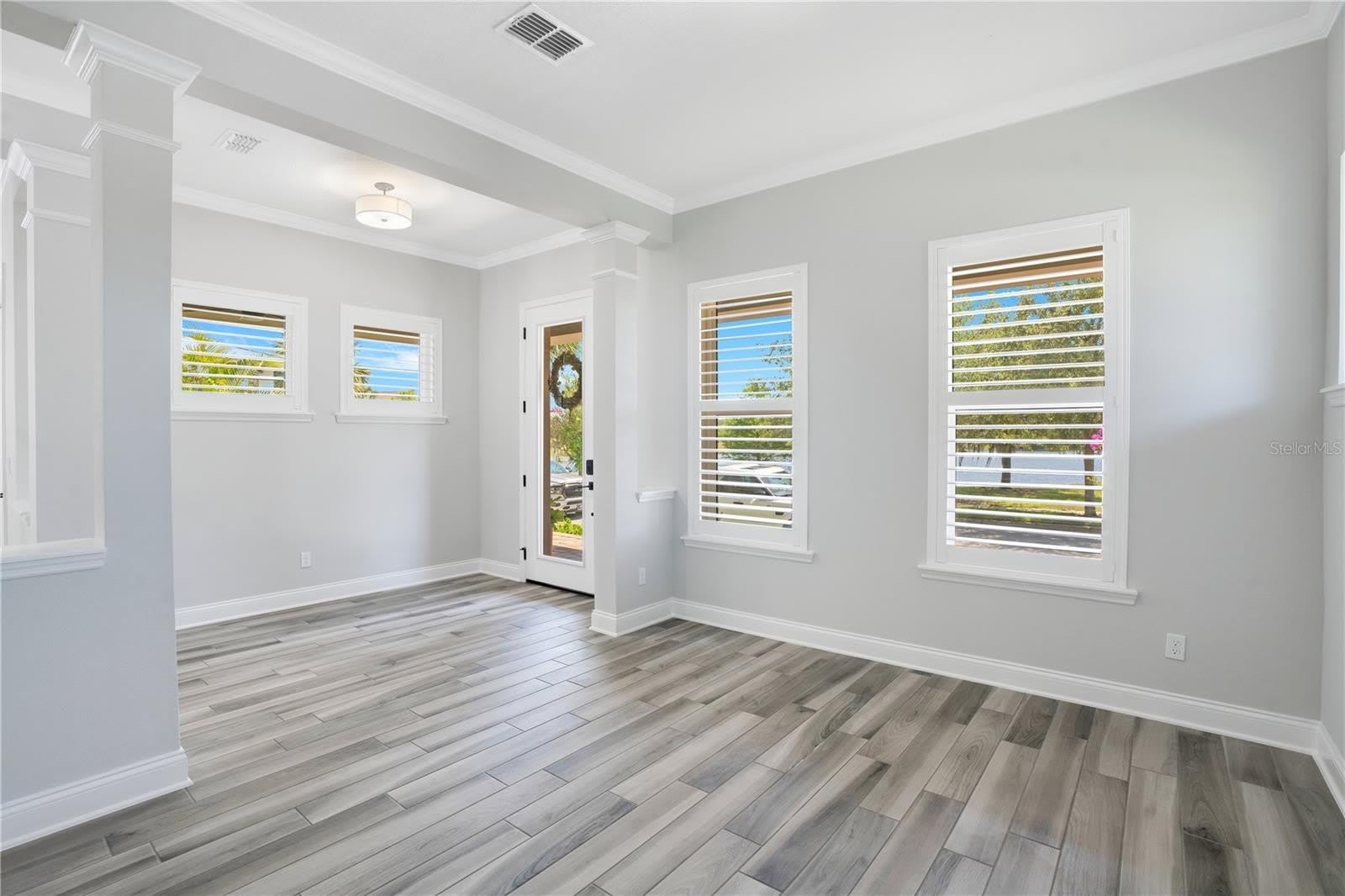 13101 GABOR Avenue – photo 5