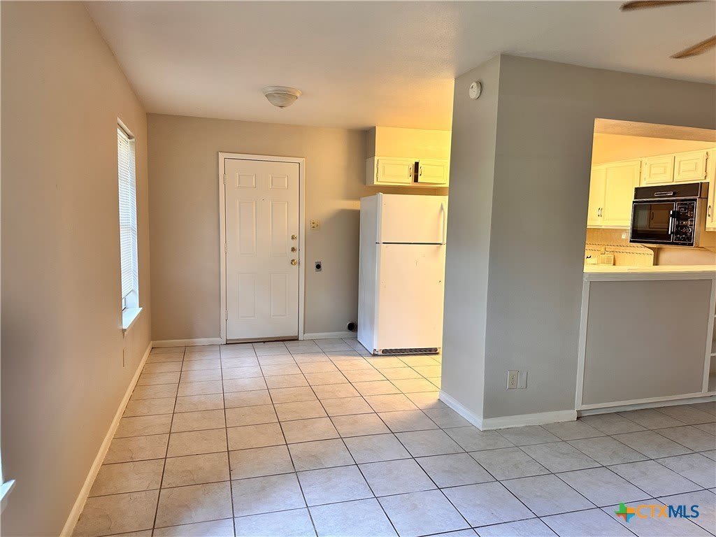 1009 Hazelton Street – photo 3