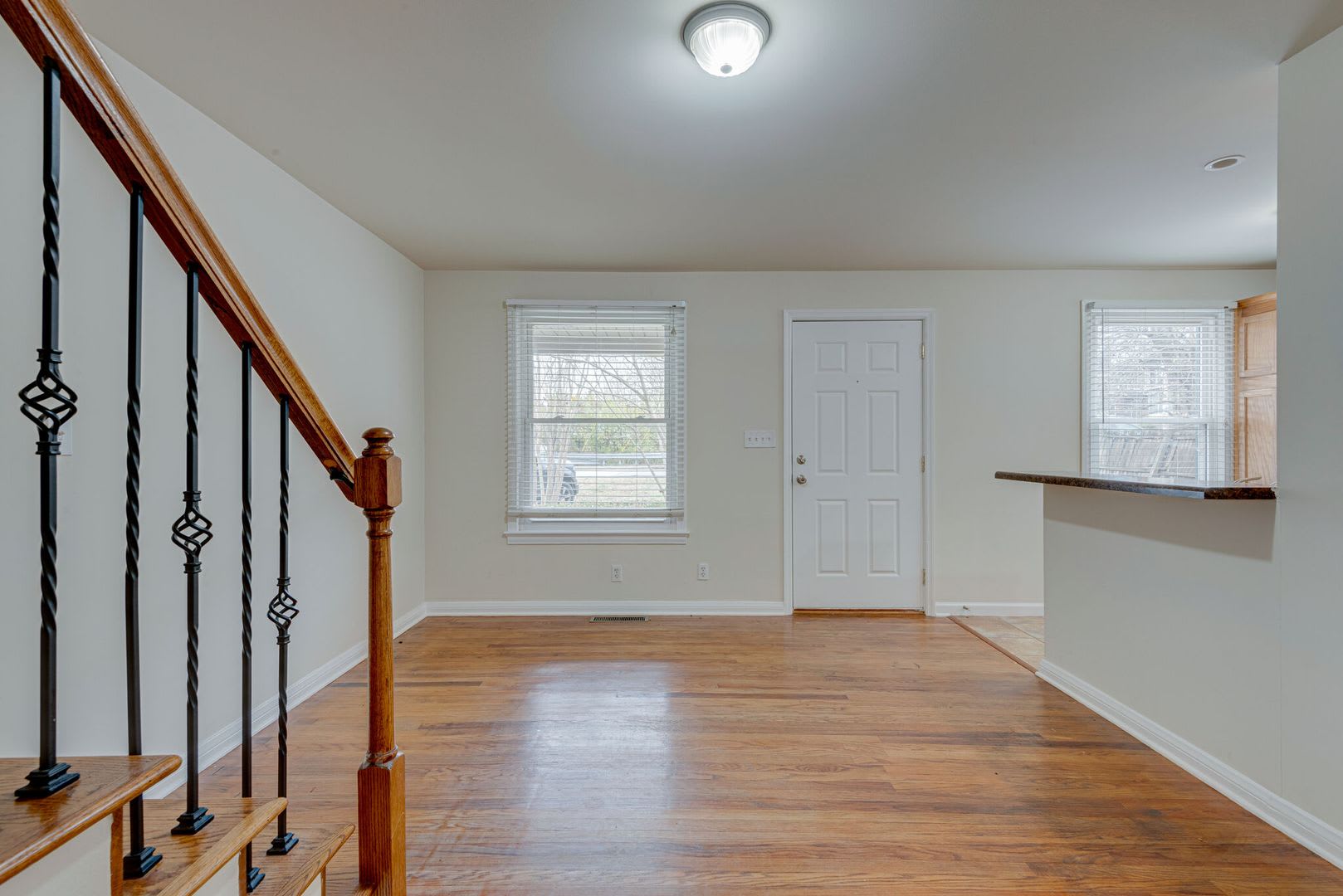 3bed 2bath West End Duplex – photo 5