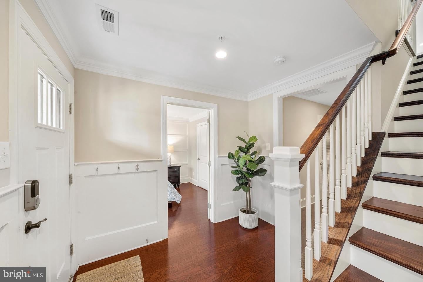 22 BRIDGE Avenue – photo 5