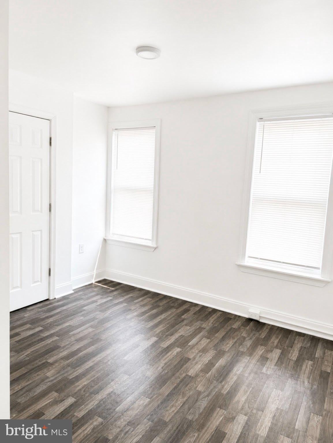 2217 W FAYETTE Street – photo 5
