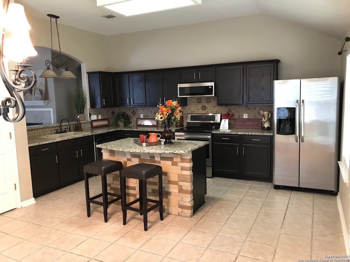 533 THOREAU TRL – photo 4