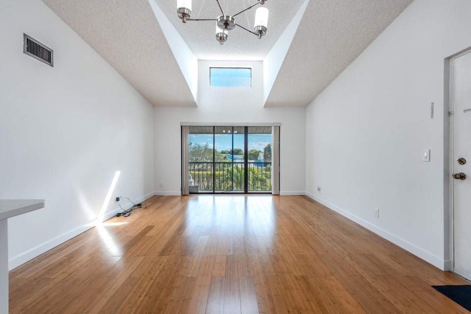 629 Sea Pine Way – photo 5