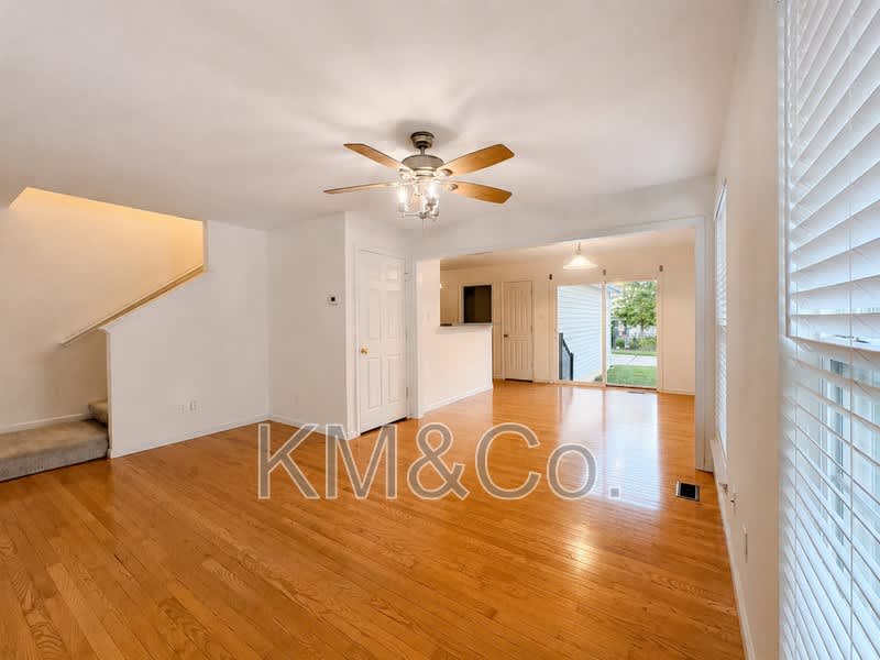 213 Countryshire – photo 4