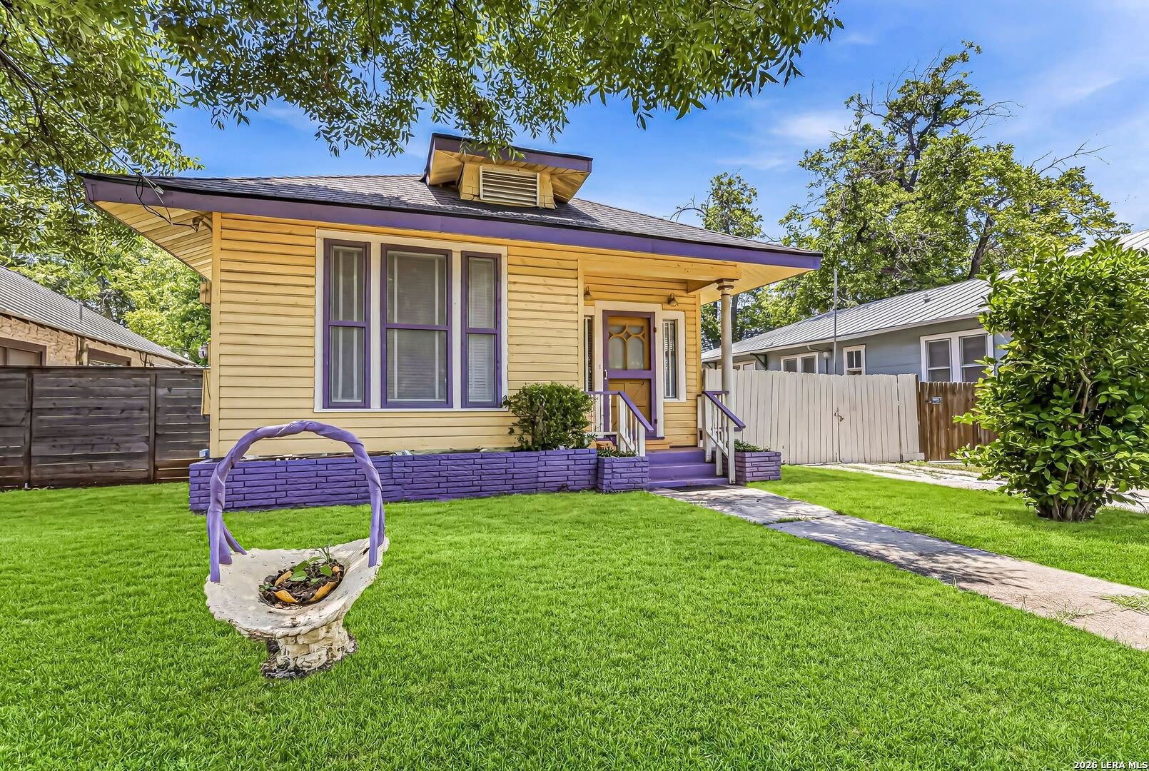 631 CEDAR ST – photo 2