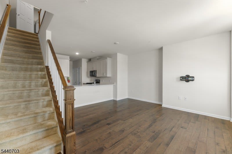19 S Davenport St – photo 4