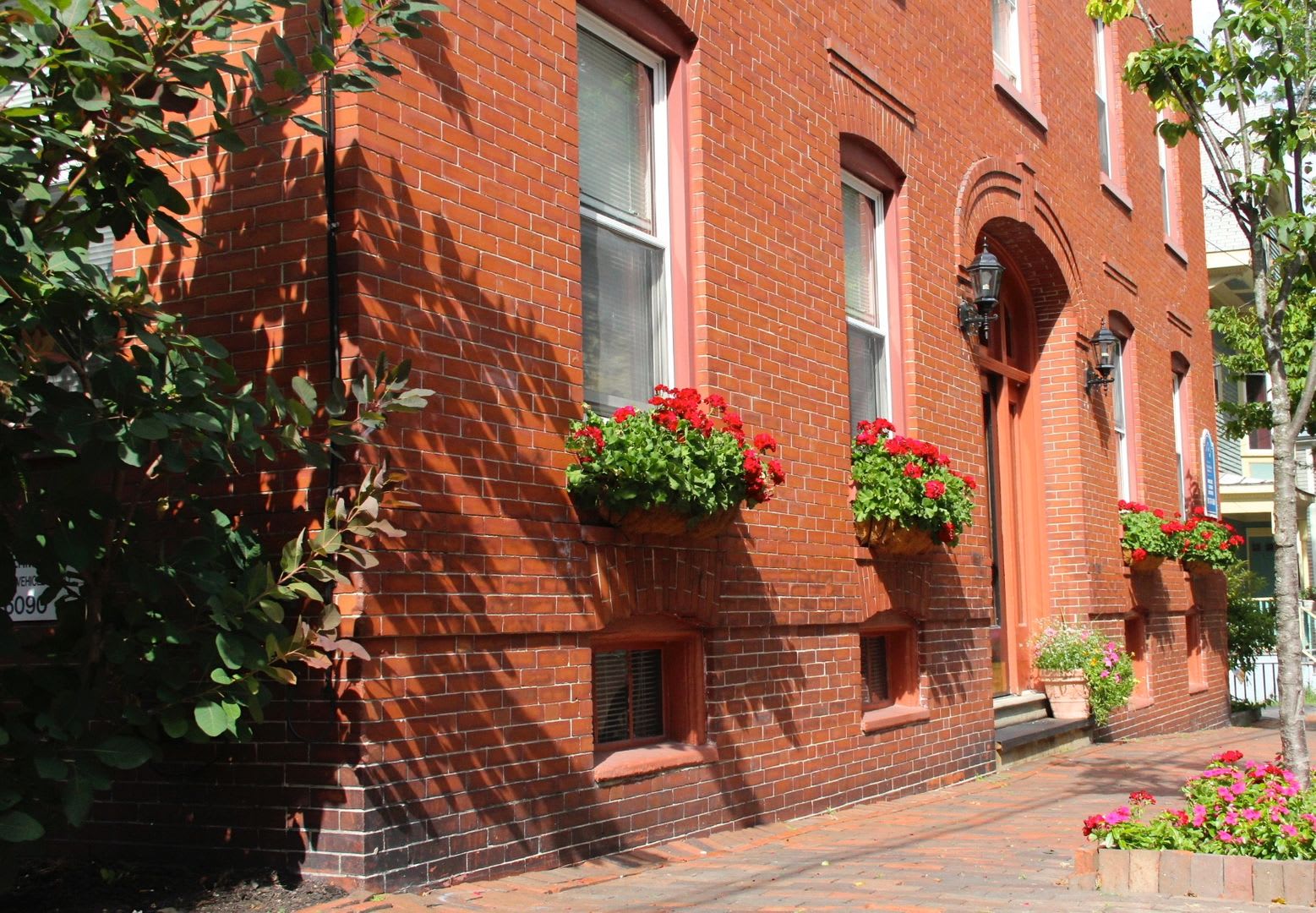 111 Sherman Street – photo 4