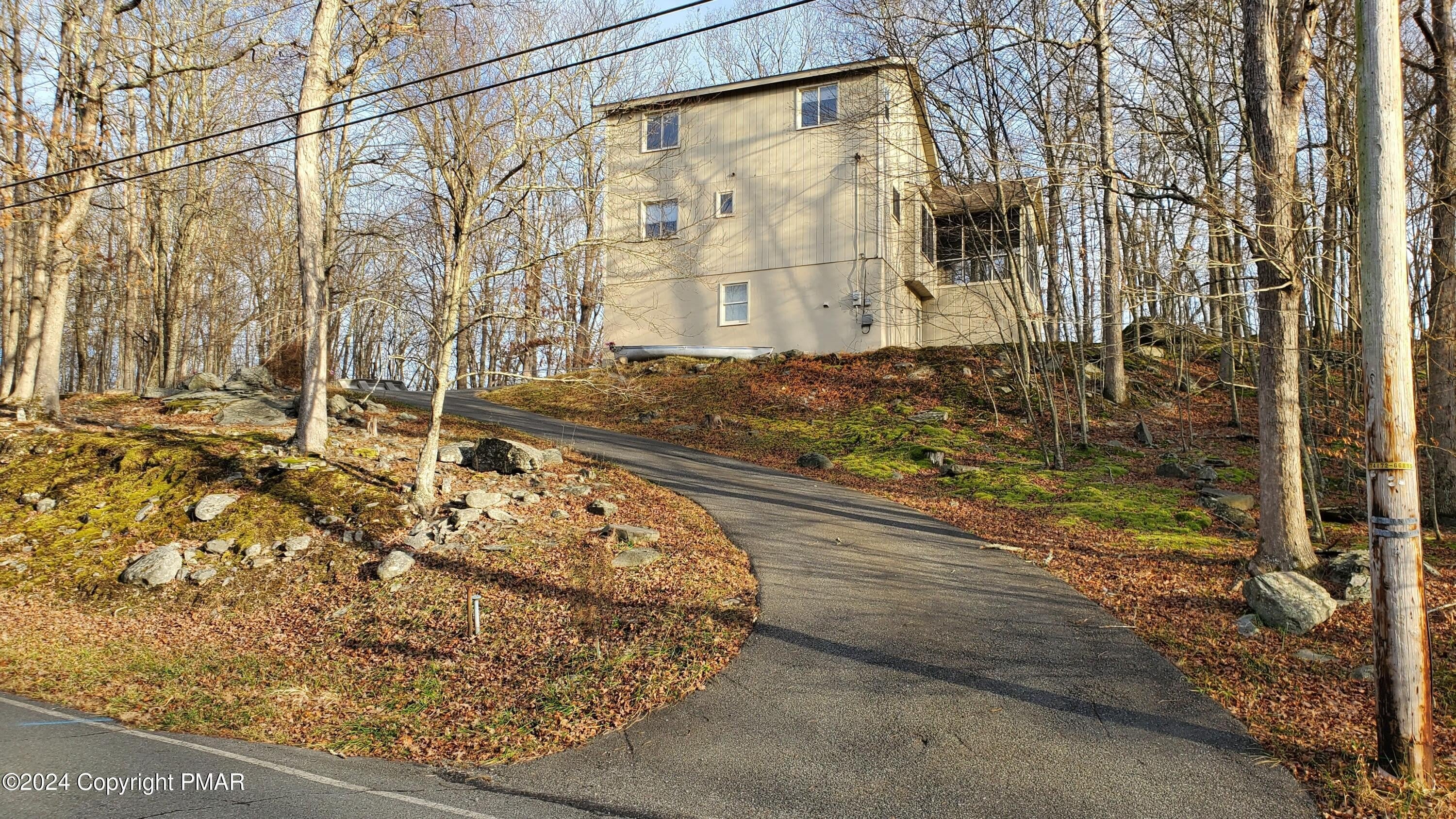 3118 Snowden Drive – photo 1
