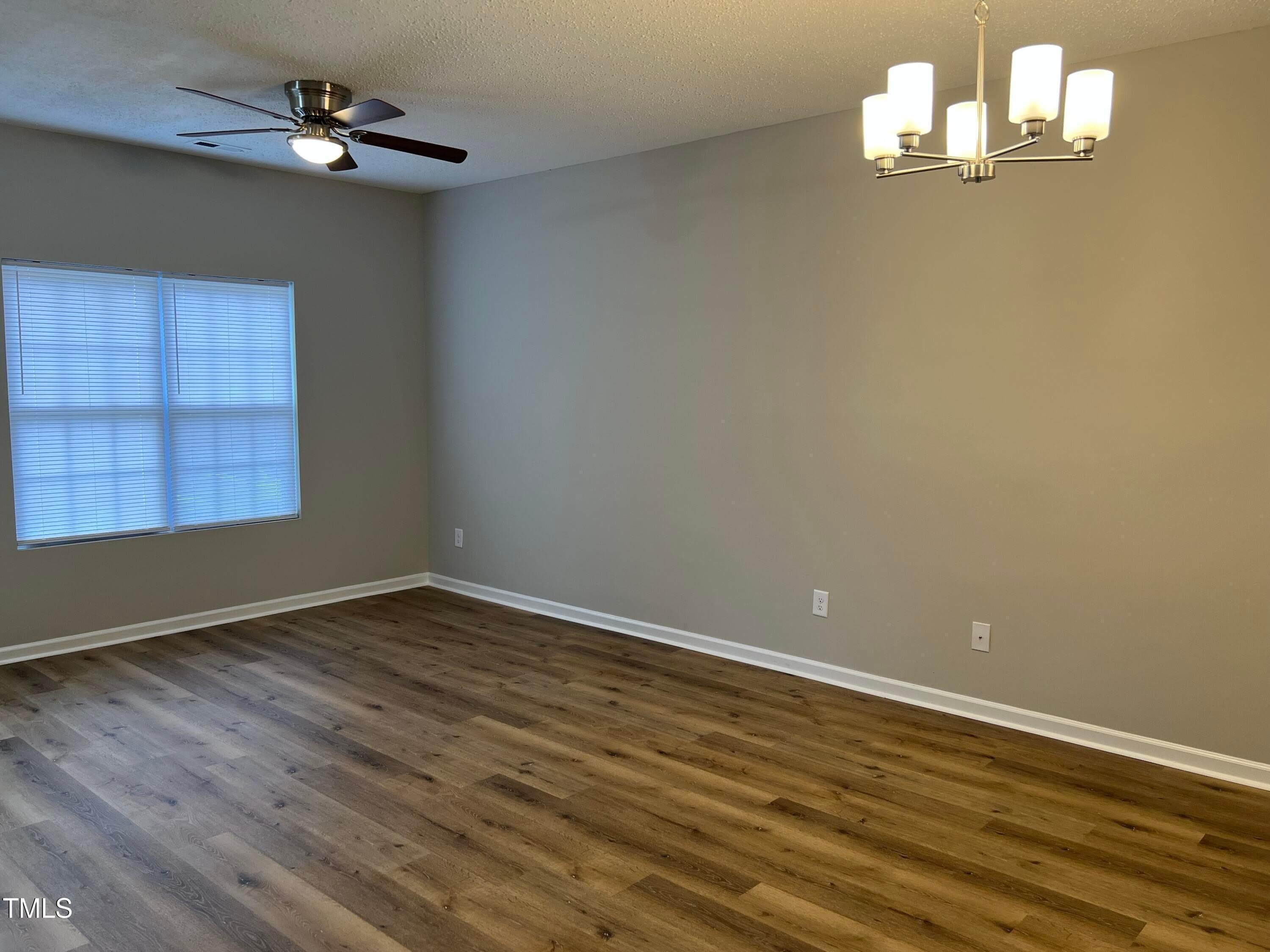 116 Baberton Drive – photo 2