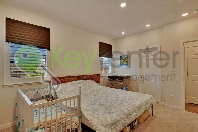 4168 Gossamer Street – photo 5