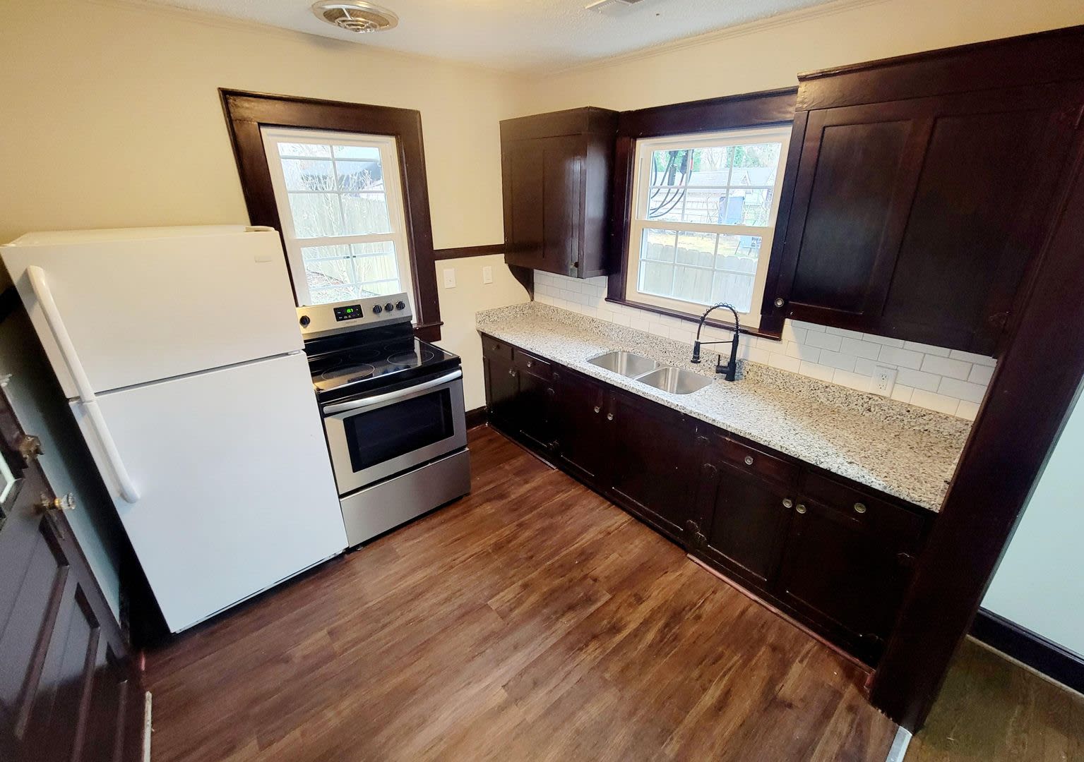 Great 2 Bed 1 Bath In Burlington – photo 5