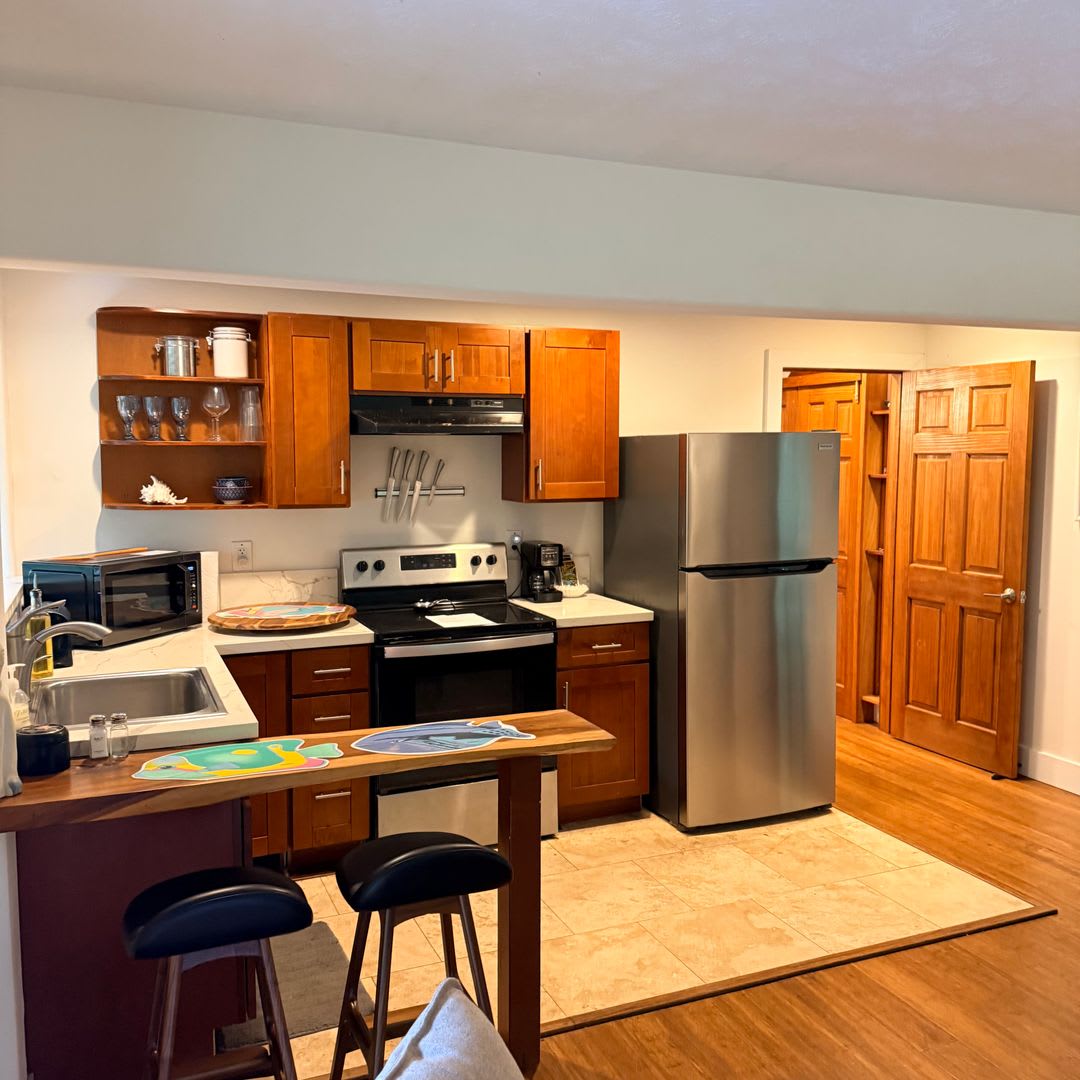 Furnished 2 Bedroom Ohana In Ha Iku Utilities Included – photo 4