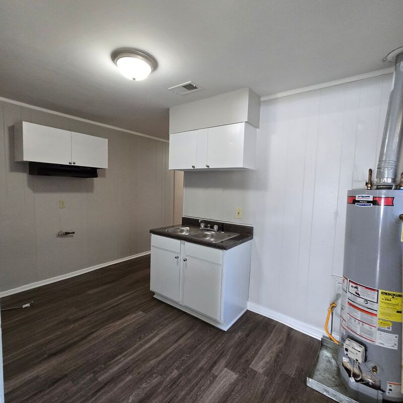 2659 Whitman Ave – photo 3