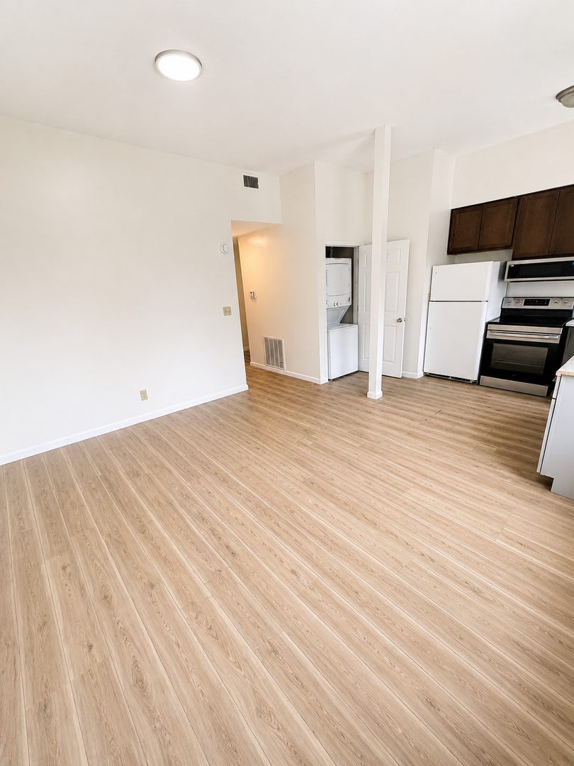 4417 Strodtman Place – photo 3