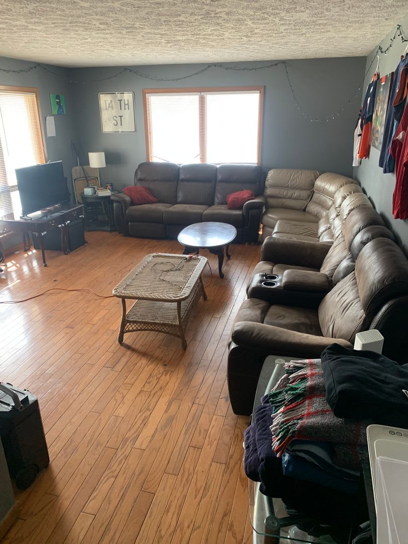*** AVAILABLE AUGUST 2027 *** 3 Bedroom – photo 3