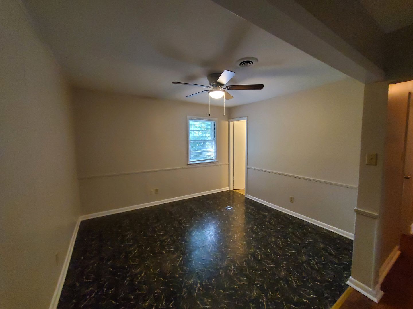 3 Bedroom 2 Bathroom House In North Huntsville – photo 3