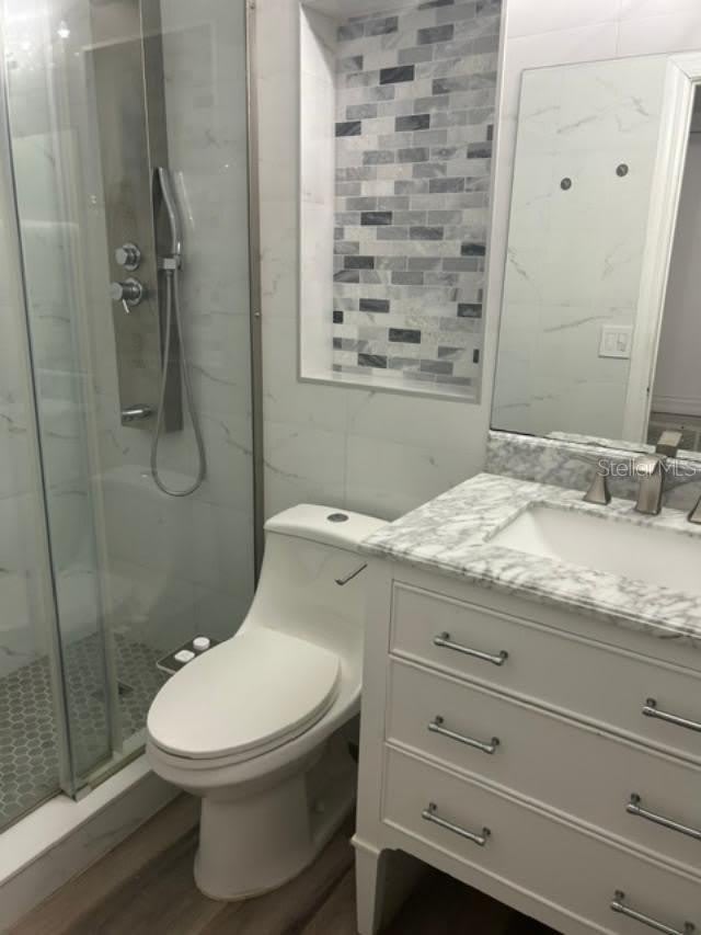 7432 GOLDEN GLENN Court – photo 5