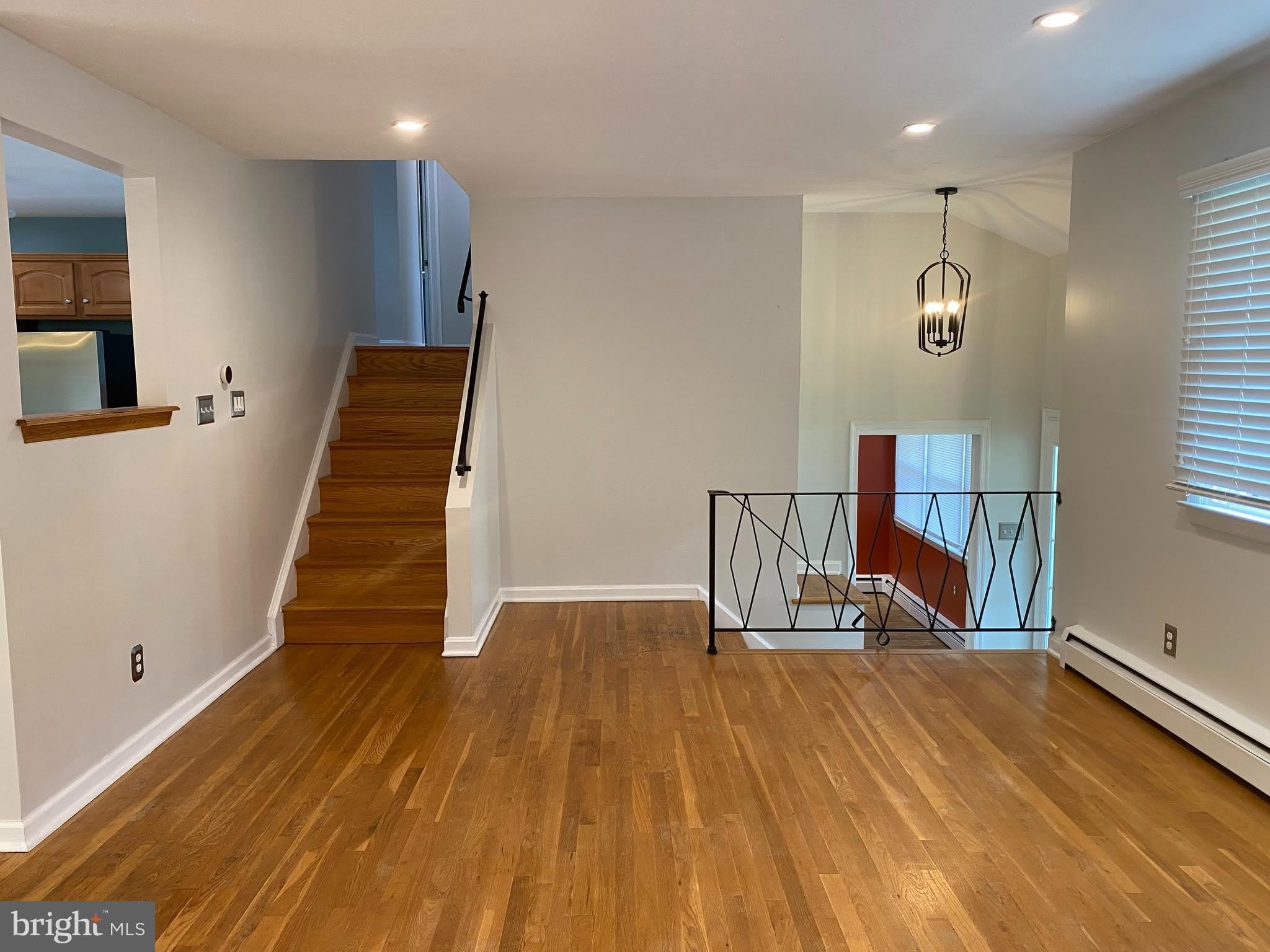 2721 BURNLEY Road – photo 2