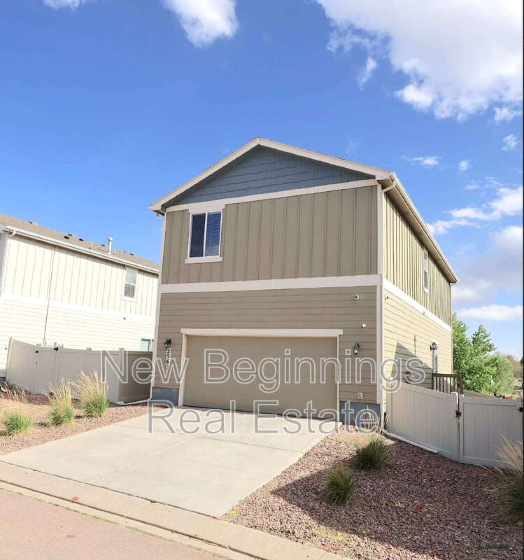 2562 Ellingwood Dr – photo 4