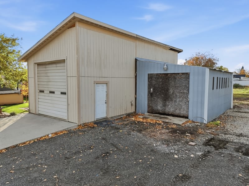 12707 East Main Avenue – photo 3