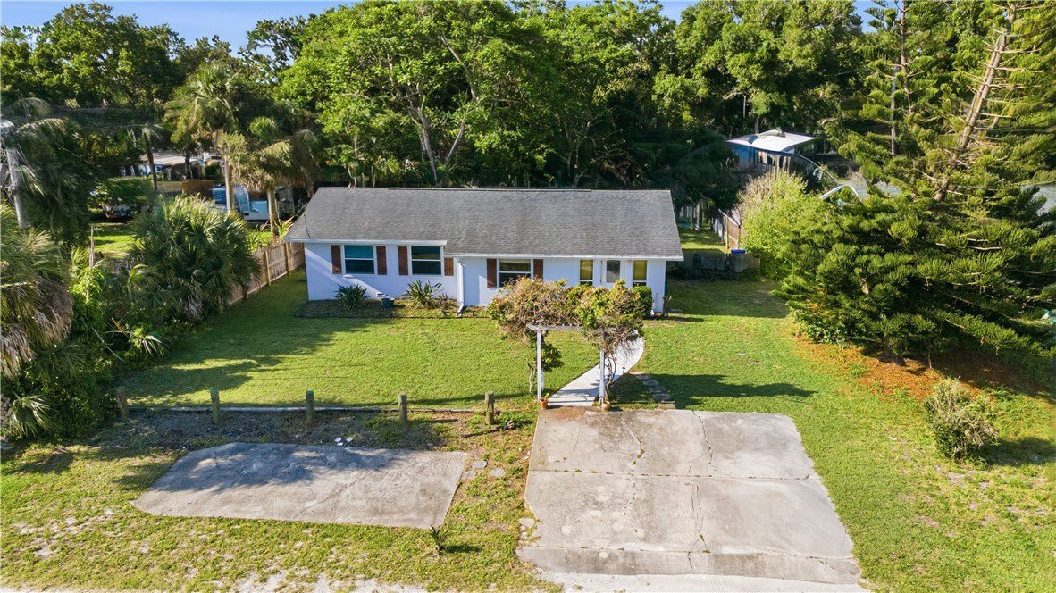 4335 82nd Street – photo 2