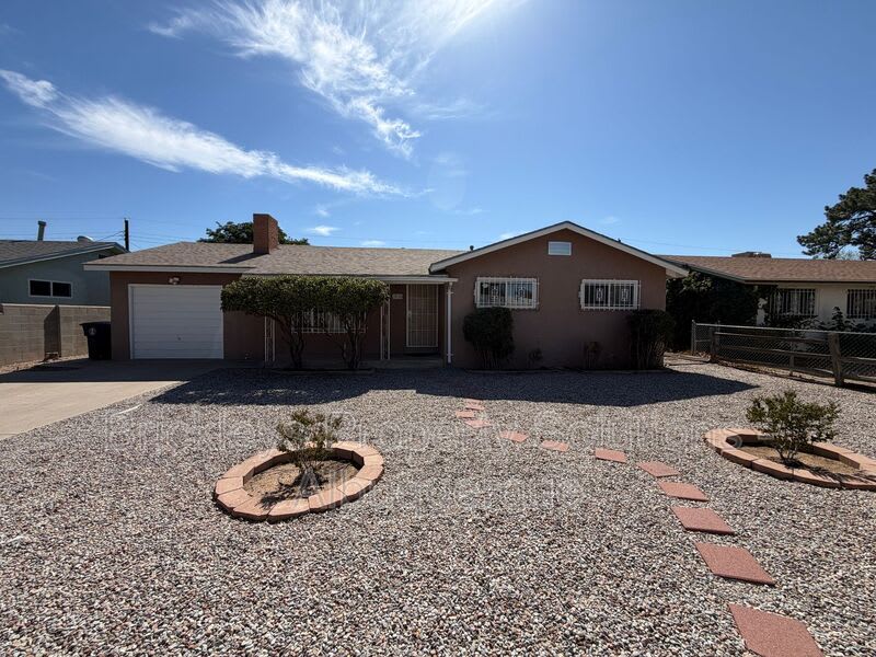 2838 La Veta Dr. NE – photo 1