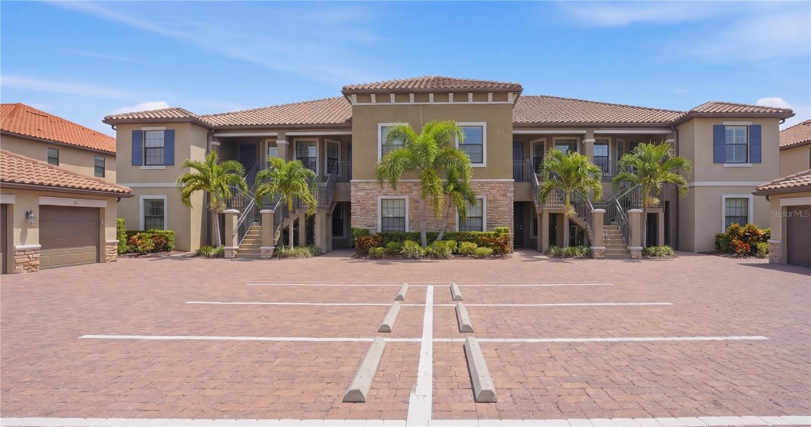 12720 SORRENTO Way – photo 1