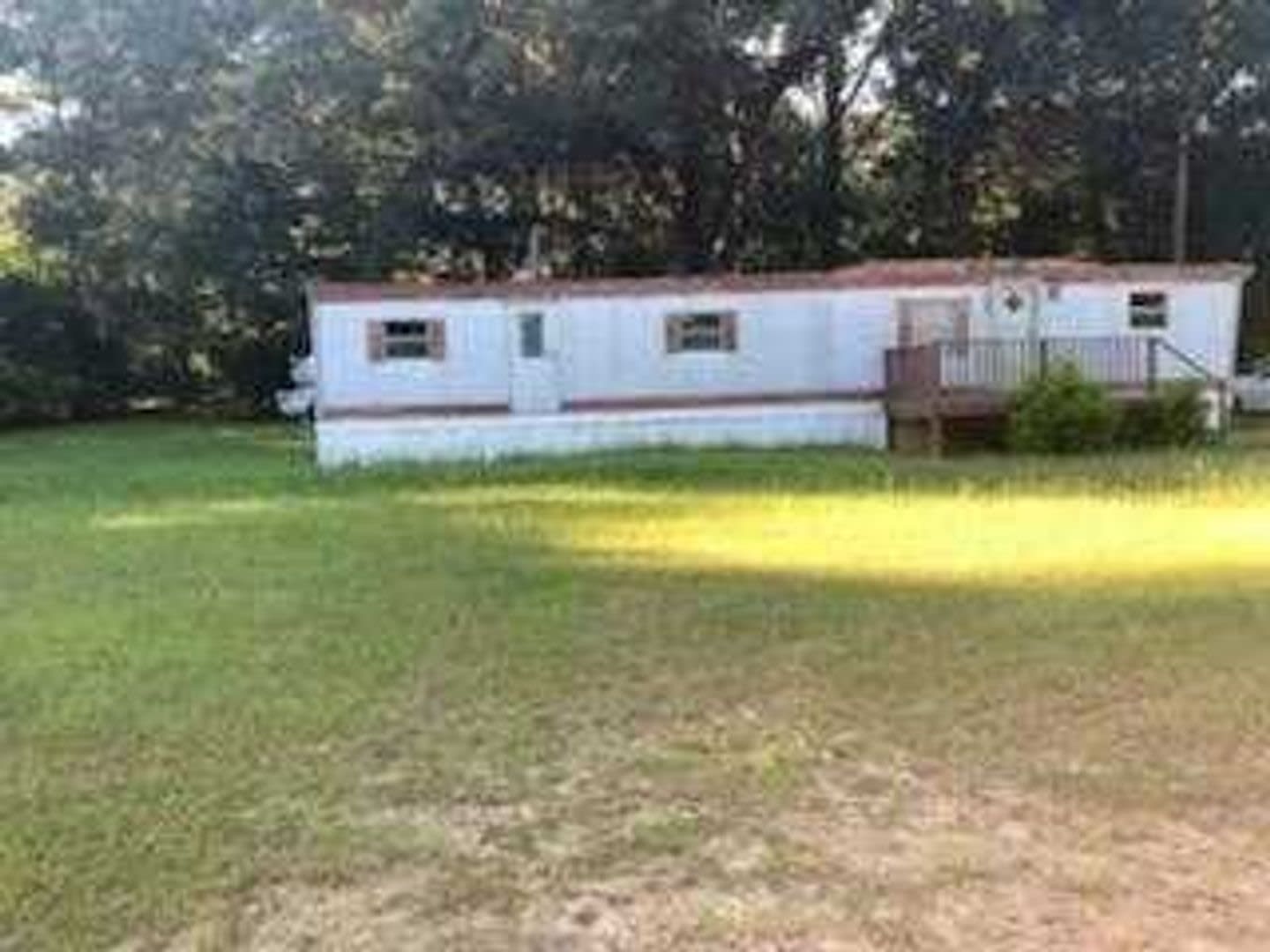 New Home Available! Rent this affordable 1 bedroom in Beech Island! – photo 1