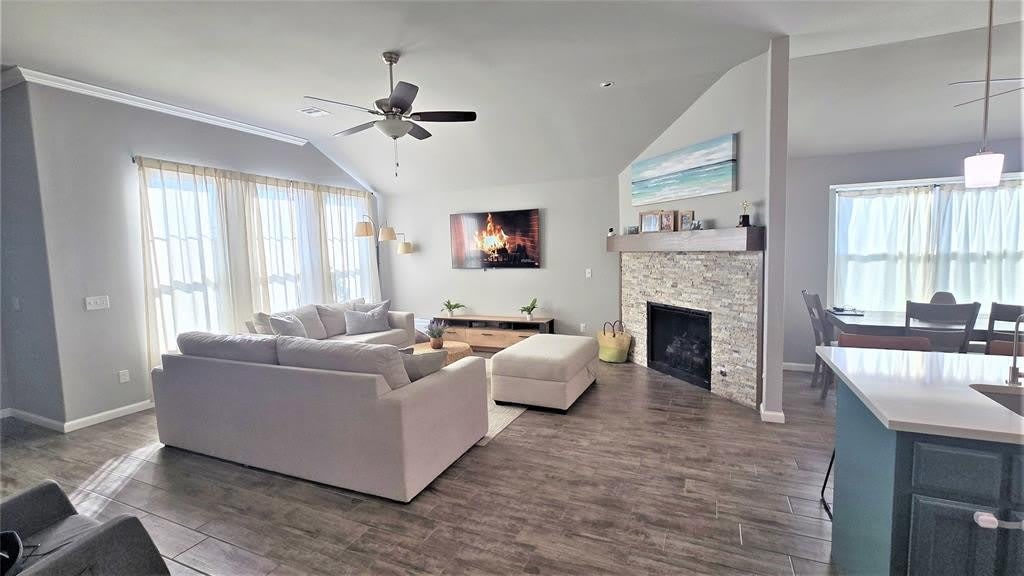 2310 Arcady Avenue – photo 5