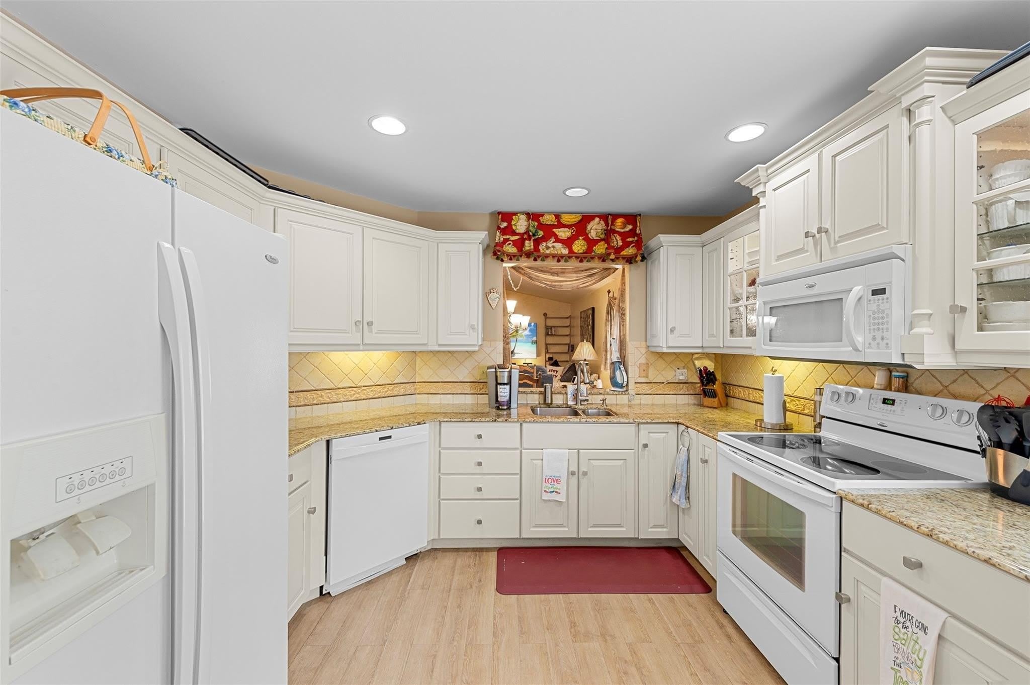 6809 SE Yorktown Drive – photo 5